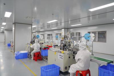 新華全媒+丨廣西北海有序恢復(fù)生產(chǎn)生活秩序見聞:防反彈、保供應(yīng)、促生產(chǎn)